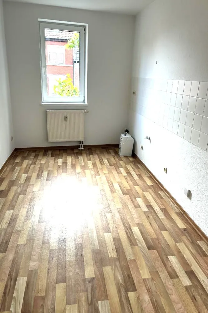 2 Zimmer Wohnung mit 56 m² in Weißenfels – Bild 3
