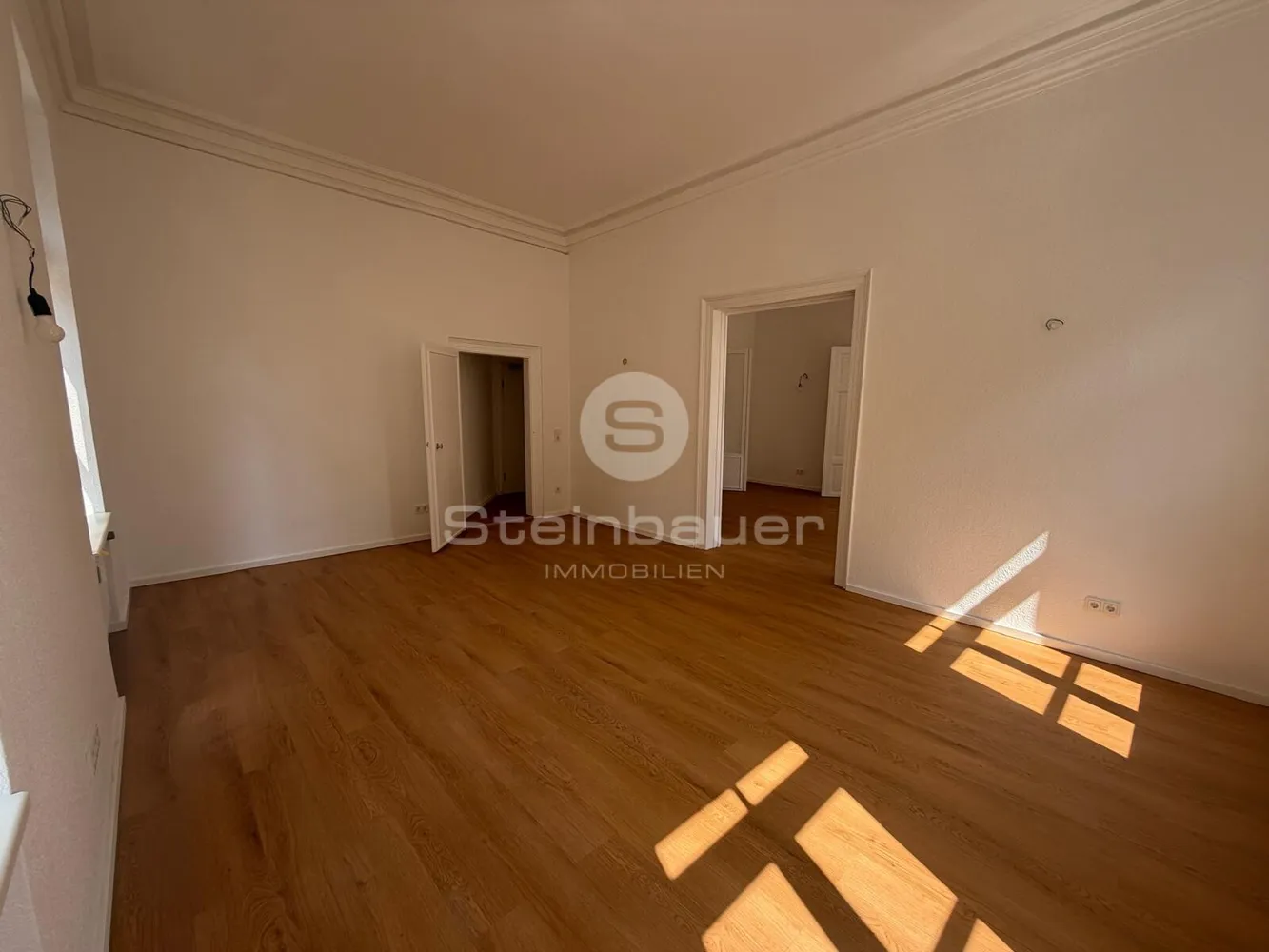 2 Zimmer Wohnung mit 83 m² in Wiesbaden – Bild 4