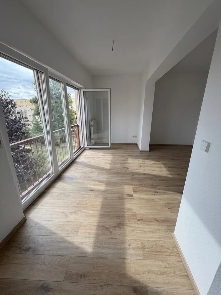 2 Zimmer Wohnung mit 67 m² in Berlin – Bild 2