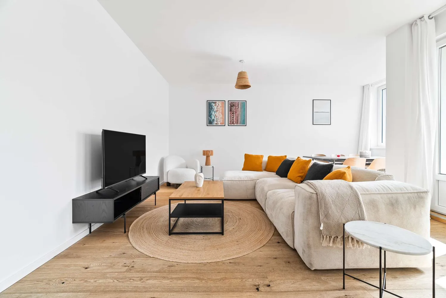 3 Zimmer Wohnung mit 82 m² in Berlin – Bild 2