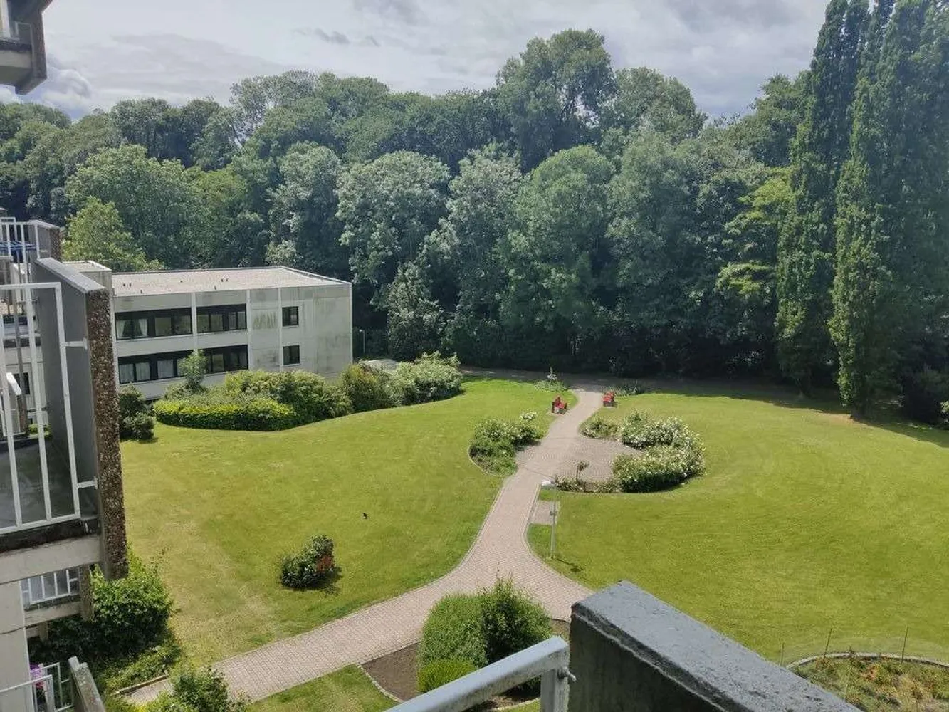 2 Zimmer Wohnung mit 63 m² in Aachen – Bild 3