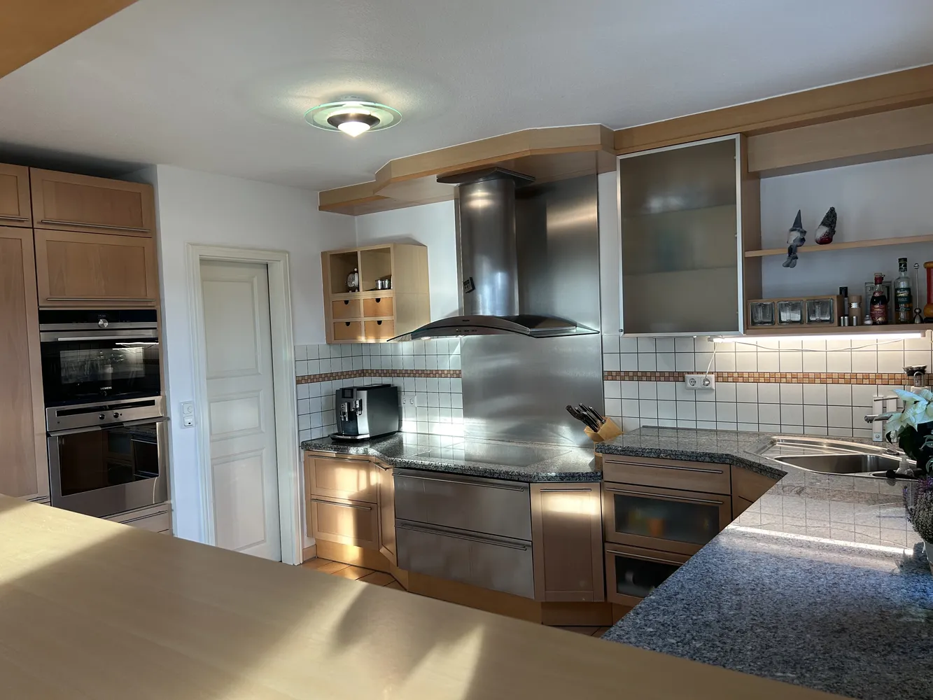 2 Zimmer Wohnung mit 77 m² in Siegburg – Bild 1
