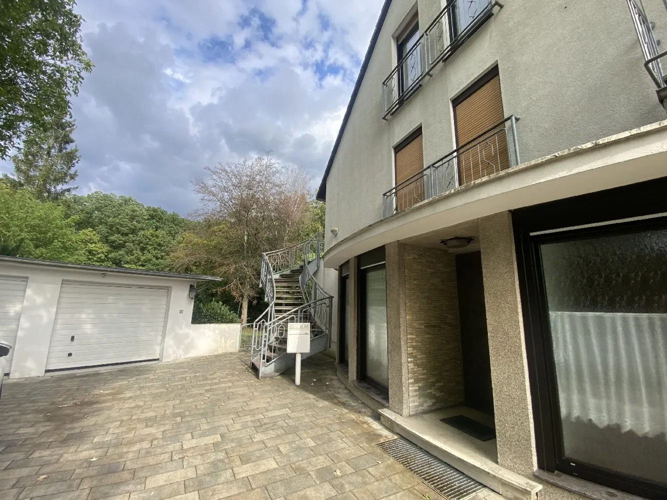 7 Zimmer Wohnung mit 182 m² in Hilden – Bild 9