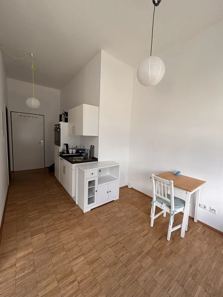 1 room apartment with 30 m² in Singen – Photo 5