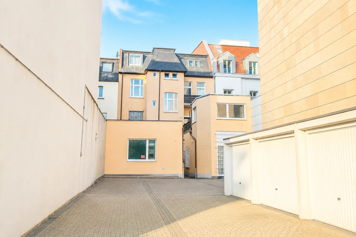 5 Zimmer Wohnung mit 165 m² in Oldenburg – Bild 2