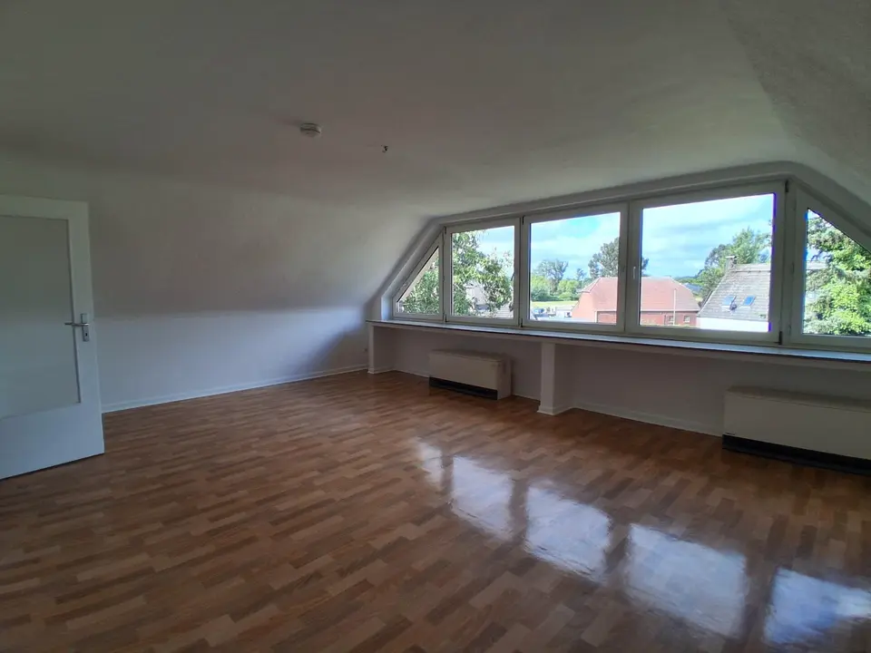 4 Zimmer Wohnung mit 95 m² in Hamm – Bild 2