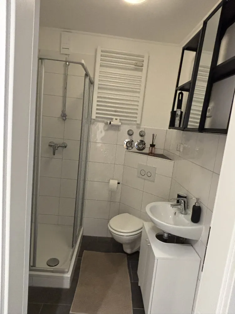 1 room apartment with 32 m² in Munich – Photo 9