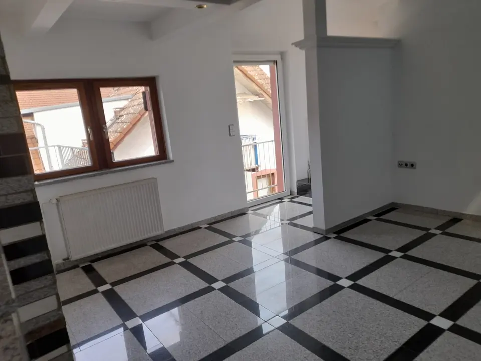 4 Zimmer Wohnung mit 150 m² in Miltenberg – Bild 8