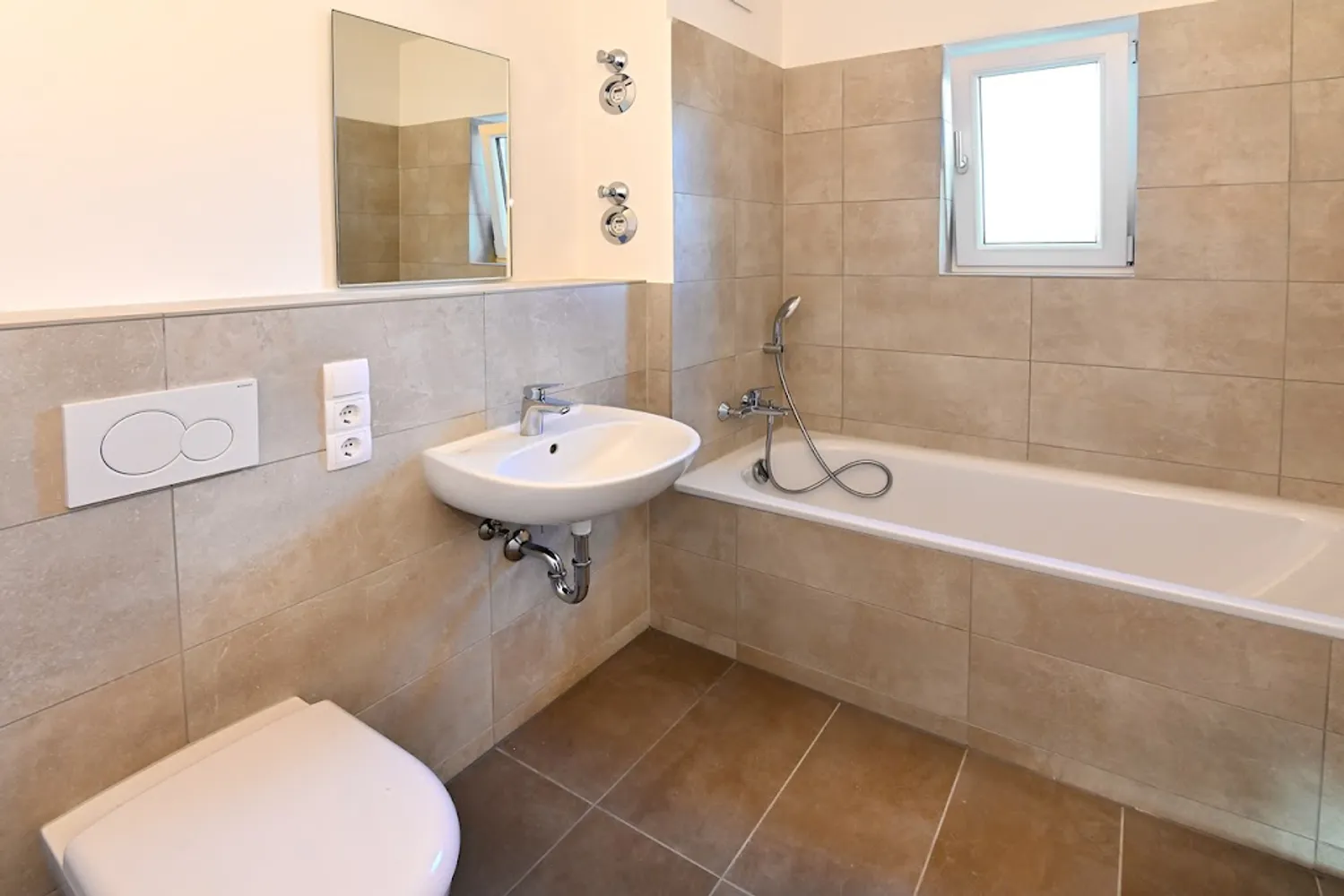 2 room apartment with 56 m² in Berlin – Photo 5
