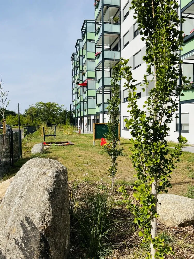4 Zimmer Wohnung mit 102 m² in Magdeburg – Bild 2