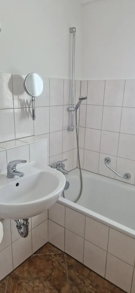 4 Zimmer Wohnung mit 100 m² in Freiburg im Breisgau – Bild 7