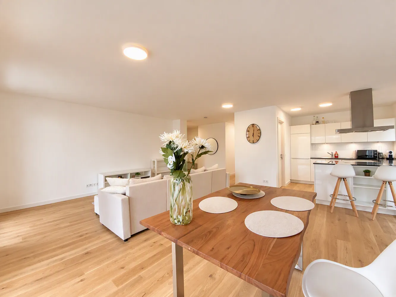4 Zimmer Wohnung mit 120 m² in Stuttgart – Bild 5
