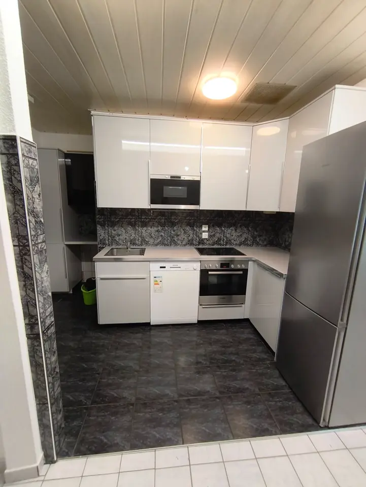 3 Zimmer Wohnung mit 112 m² in Mannheim – Bild 2