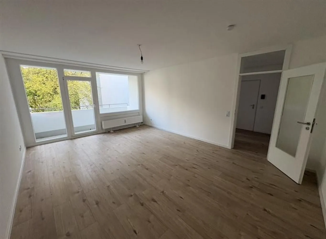 2 Zimmer Wohnung mit 63 m² in Brühl – Bild 1