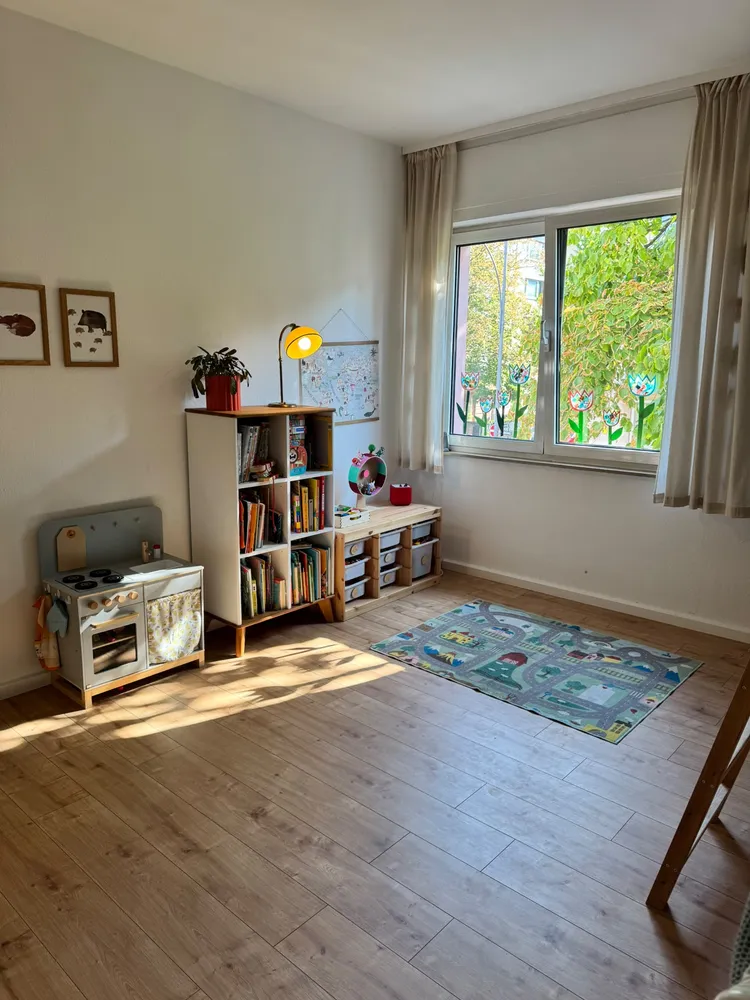 4 Zimmer Wohnung mit 100 m² in Frankfurt am Main – Bild 5