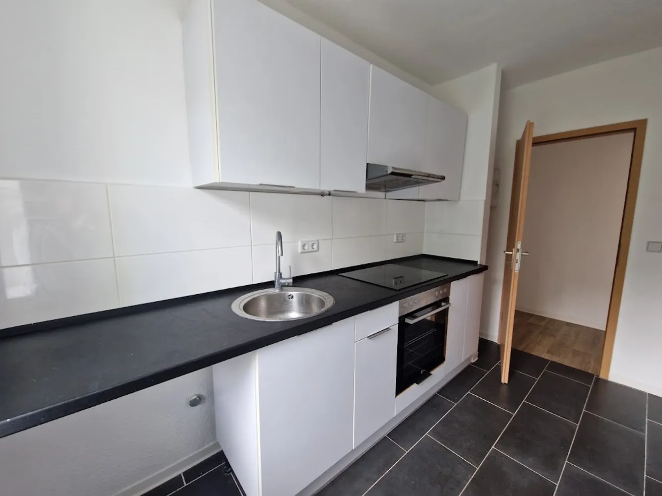 2 Zimmer Wohnung mit 46 m² in Dessau-Roßlau – Bild 2
