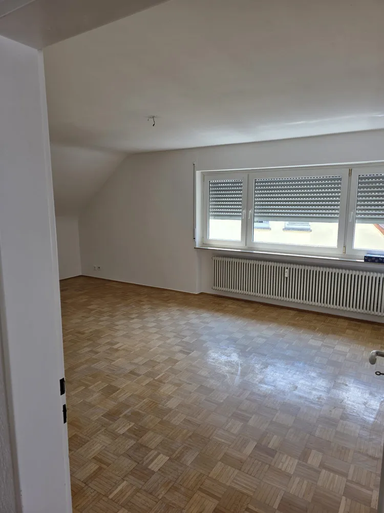 3 Zimmer Wohnung mit 70 m² in Frankfurt am Main – Bild 1