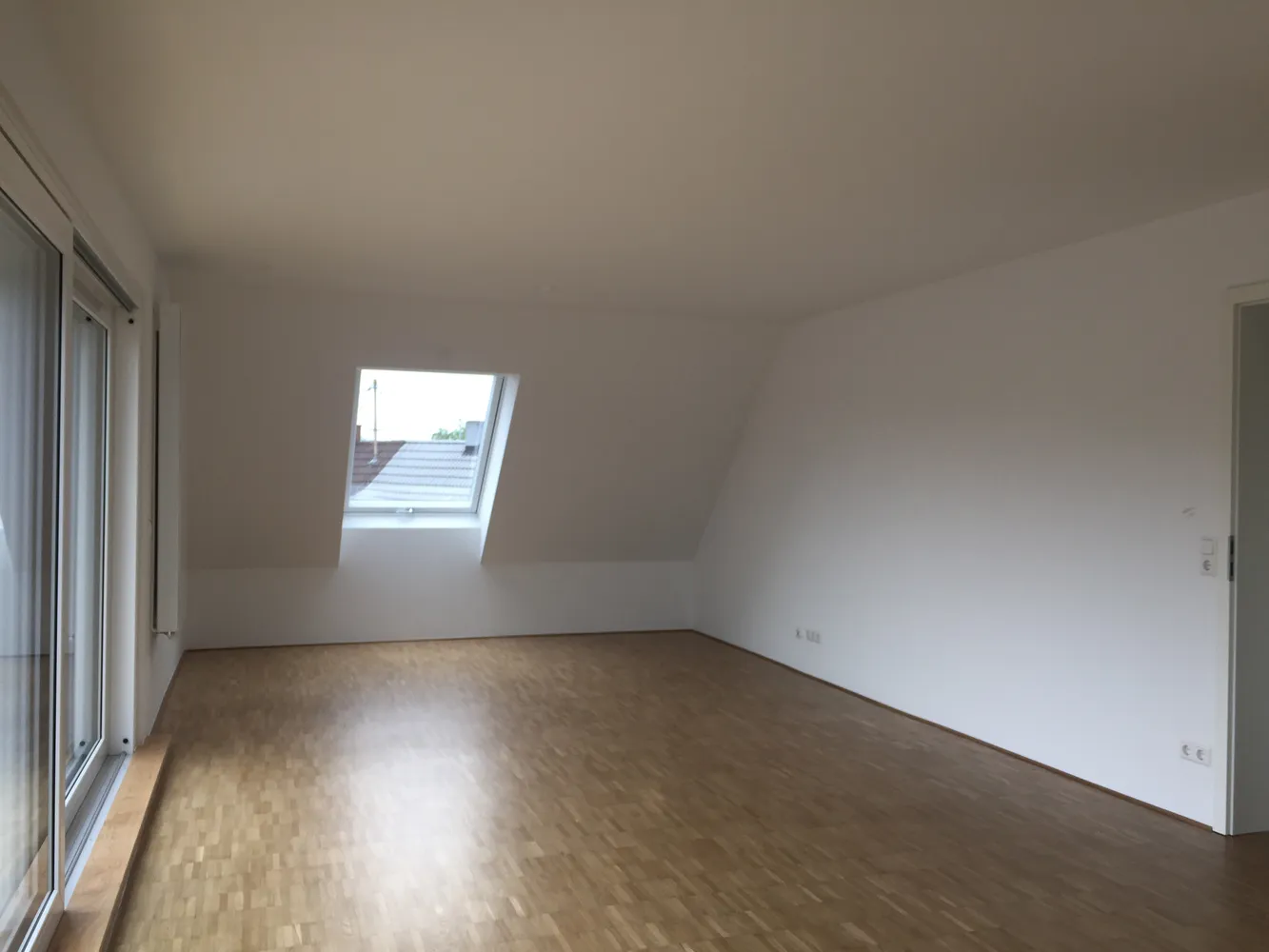 3 Zimmer Wohnung mit 96 m² in Karlsruhe – Bild 12
