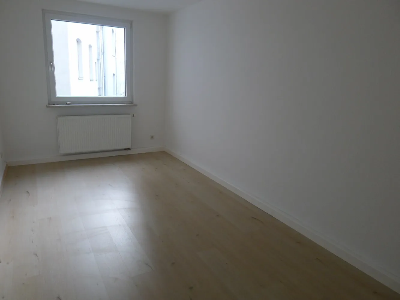 3 Zimmer Wohnung mit 97 m² in Wiesbaden – Bild 6