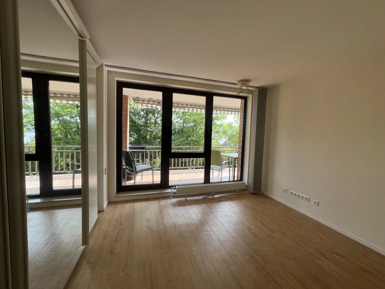 3 Zimmer Wohnung mit 105 m² in Wiesbaden – Bild 12