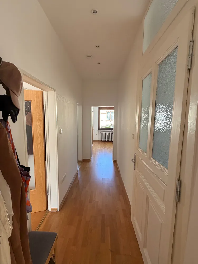 3 Zimmer Wohnung mit 79 m² in Frankfurt am Main – Bild 1