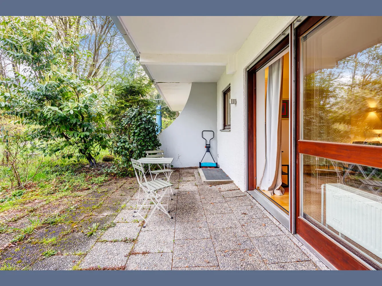 1 room apartment with 66 m² in Munich – Photo 3