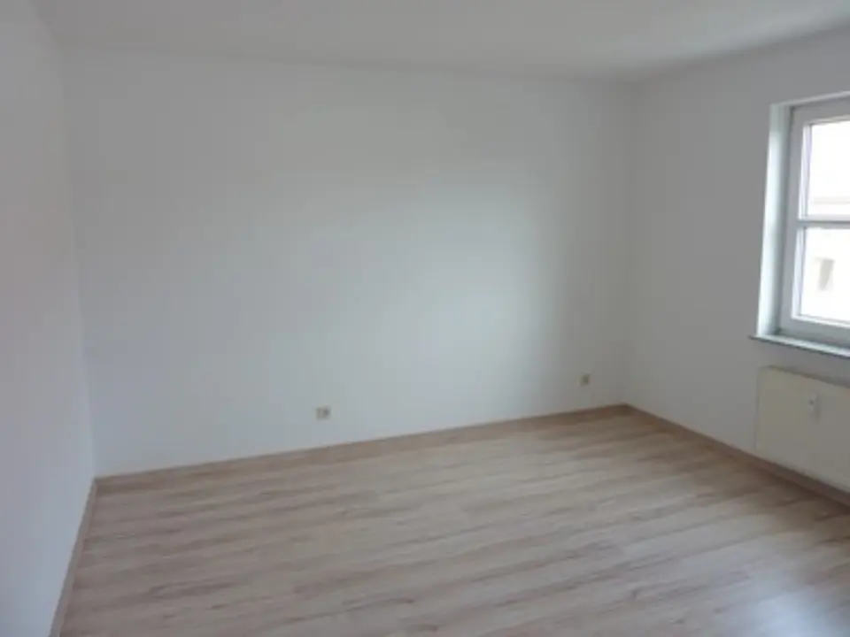 2 Zimmer Wohnung mit 54 m² in Weißenfels – Bild 1