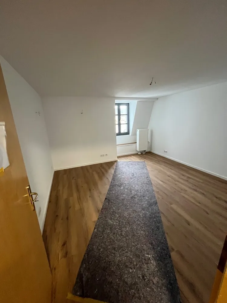 5 Zimmer Wohnung mit 16 m² in Regensburg – Bild 4