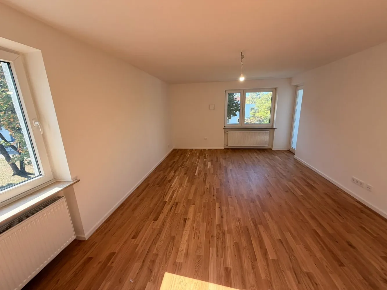 5 Zimmer Wohnung mit 100 m² in München – Bild 2