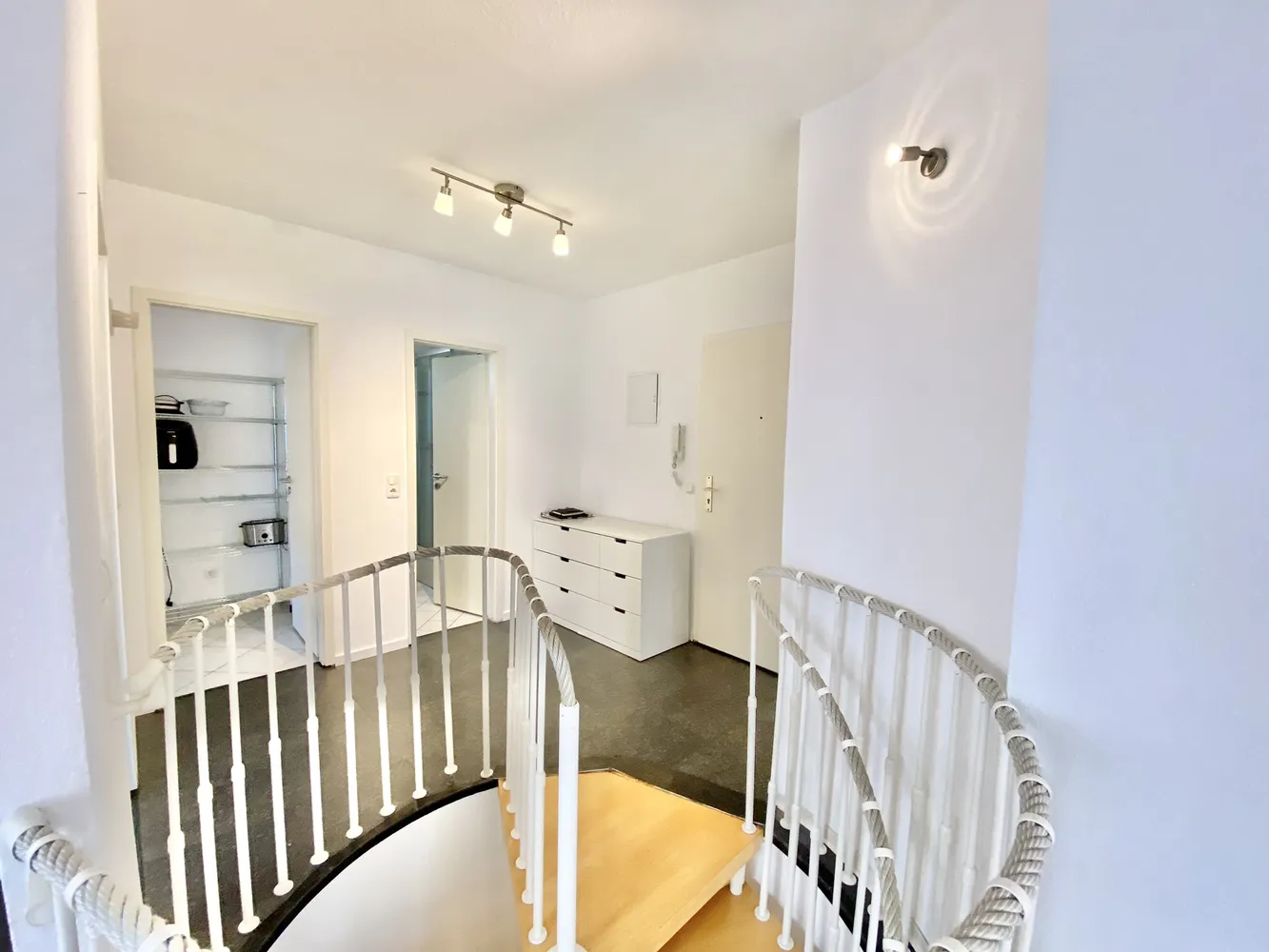 3 Zimmer Wohnung mit 70 m² in Wiesbaden – Bild 9