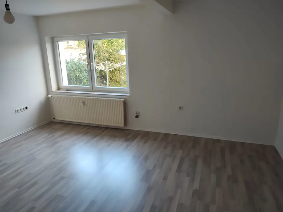 2 Zimmer Wohnung mit 40 m² in Detmold – Bild 1