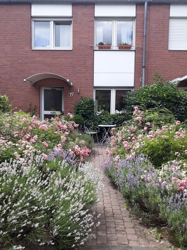 5 Zimmer Haus mit 130 m² in Düsseldorf – Bild 2