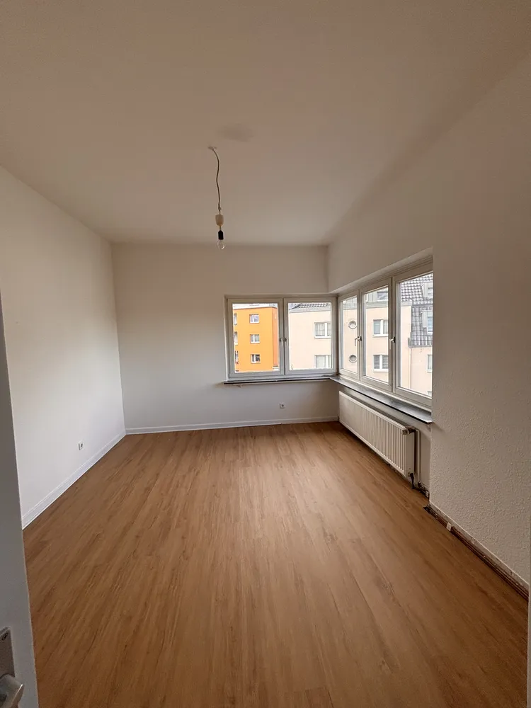 2 room apartment with 63 m² in Cologne – Photo 3