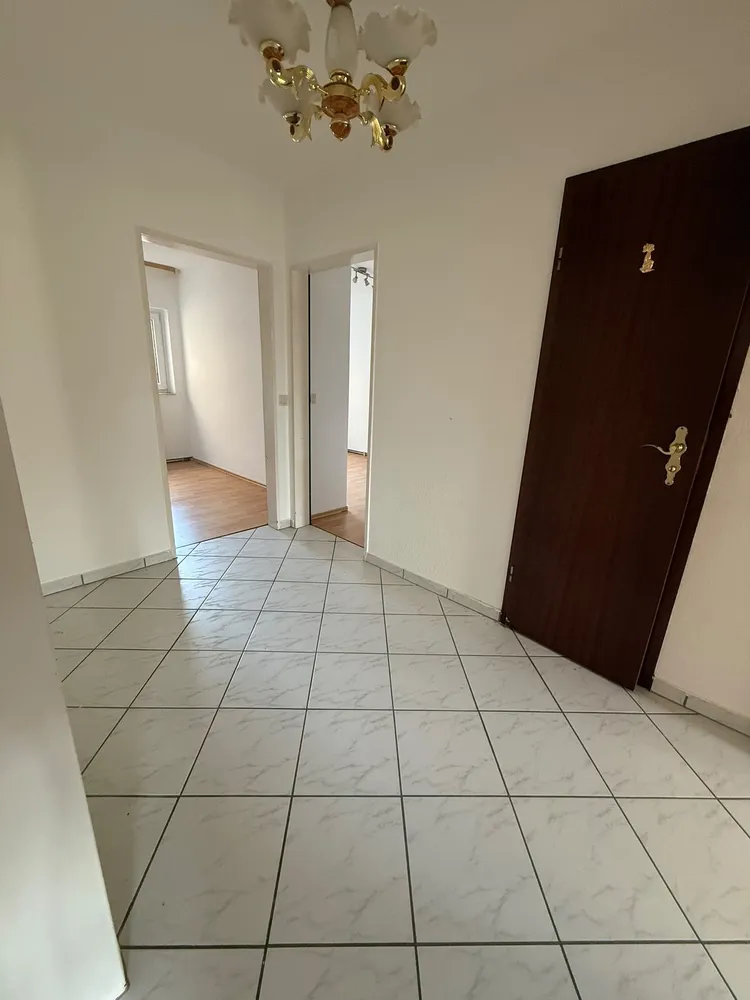 4 Zimmer Wohnung mit 105 m² in Herford – Bild 2
