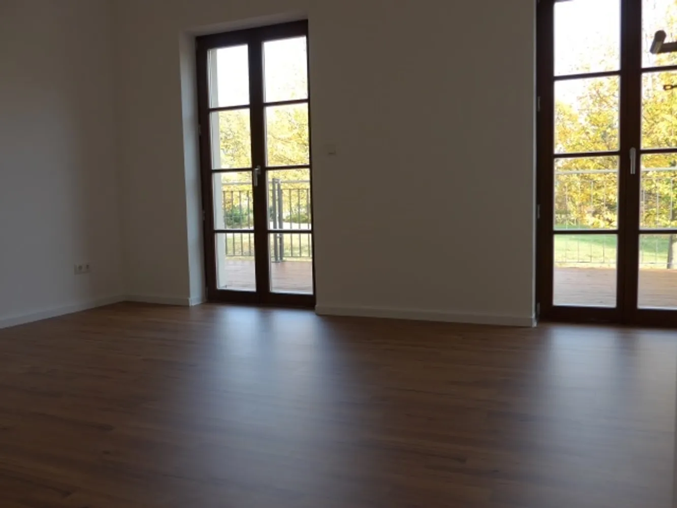 4 Zimmer Wohnung mit 135 m² in Dresden – Bild 3