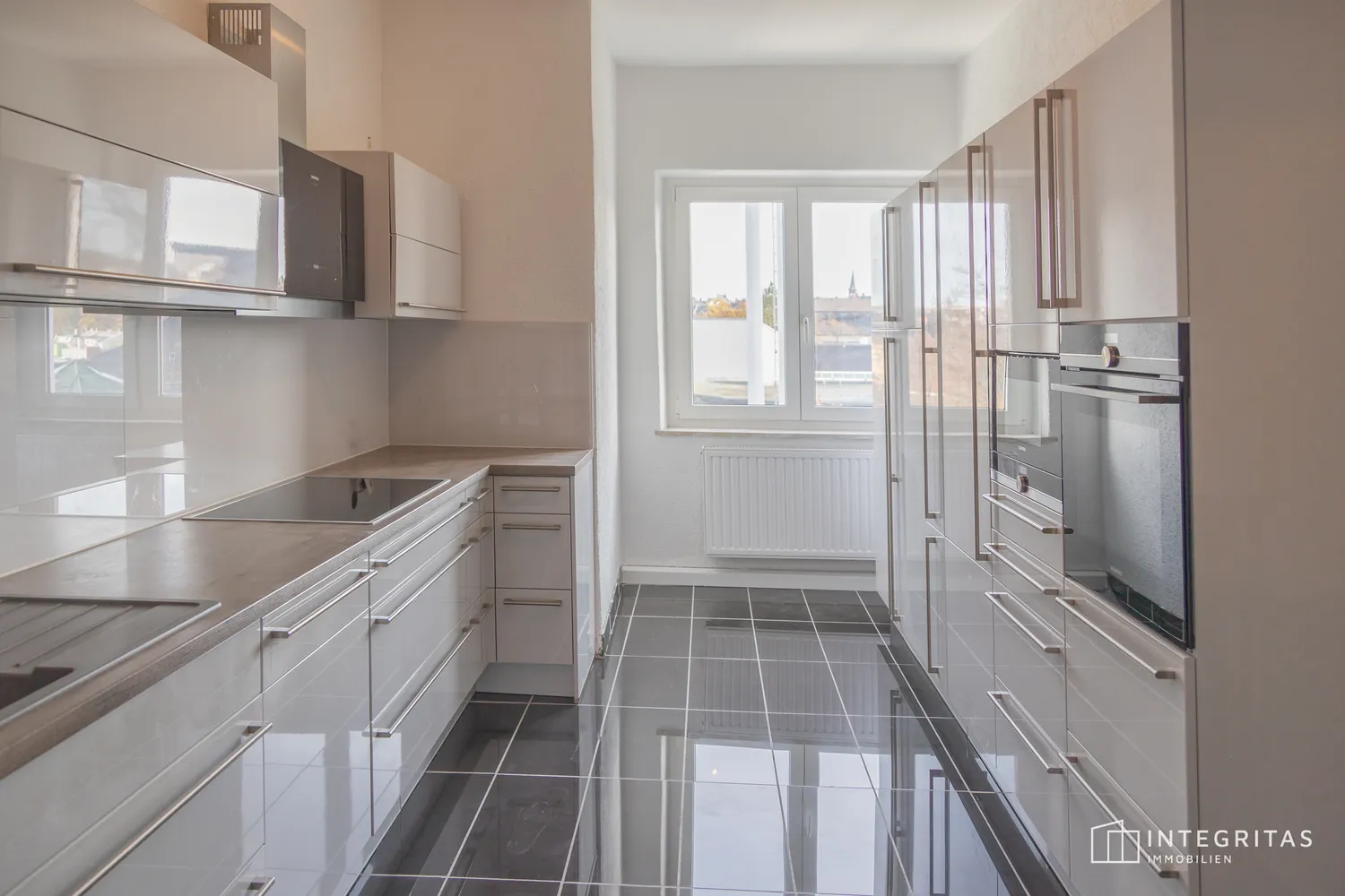 3 Zimmer Wohnung mit 92 m² in Hof – Bild 1