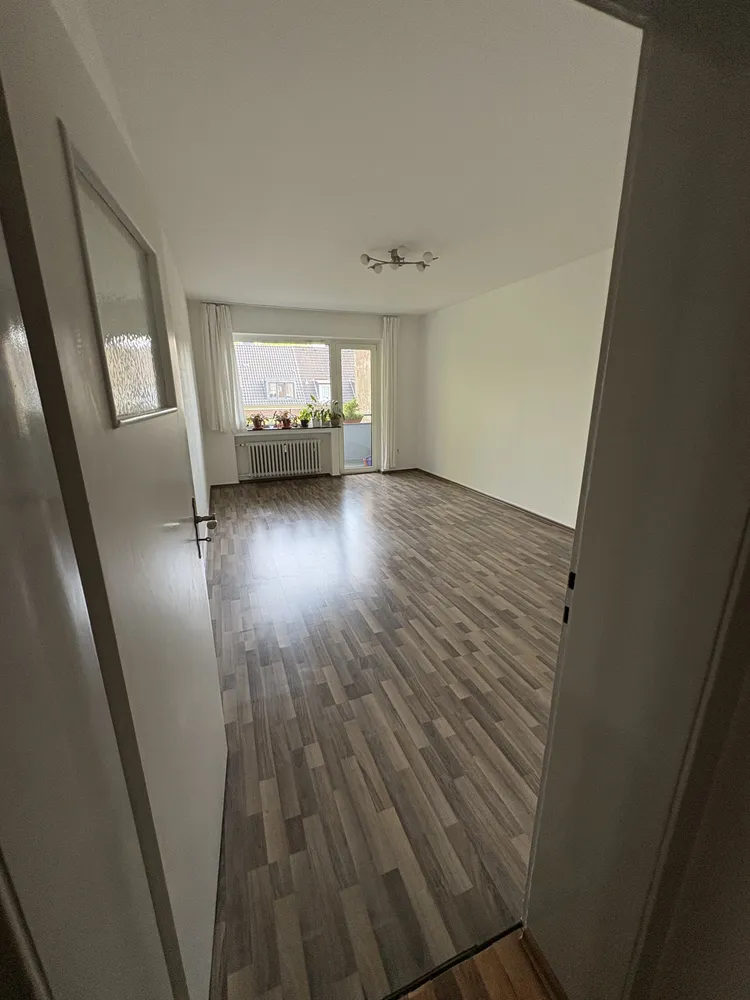 3 Zimmer Wohnung mit 96 m² in Düsseldorf – Bild 2
