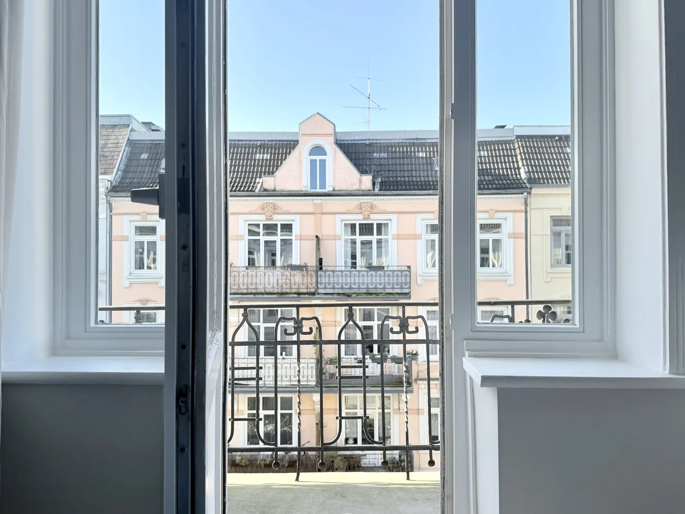 2 Zimmer Wohnung mit 55 m² in Hamburg – Bild 2