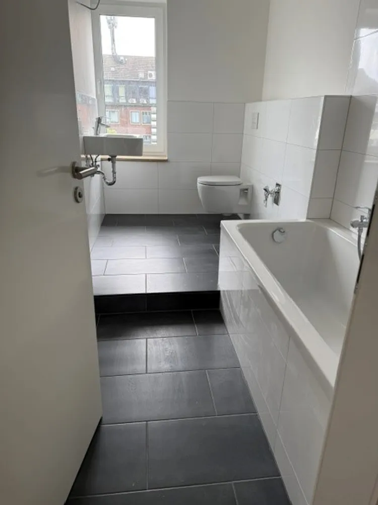 4 Zimmer Wohnung mit 106 m² in Köln – Bild 8