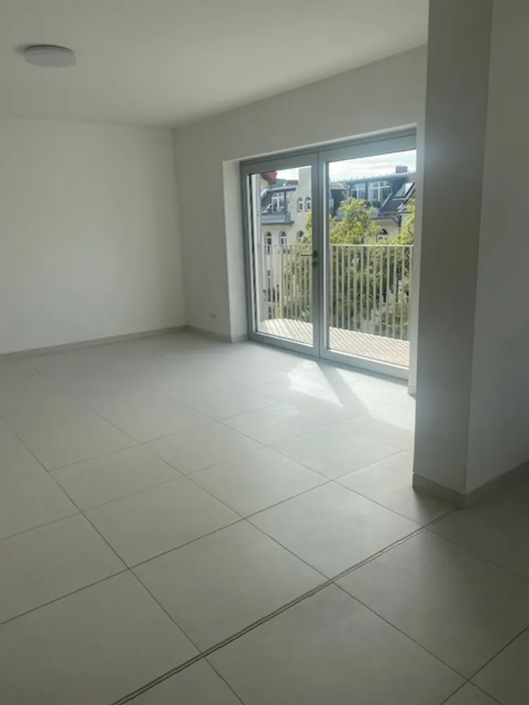2 Zimmer Wohnung mit 81 m² in Berlin – Bild 5