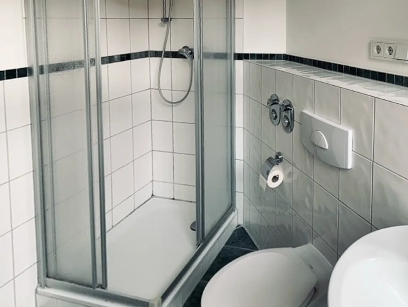 2 Zimmer Wohnung mit 42 m² in Halle (Saale) – Bild 7