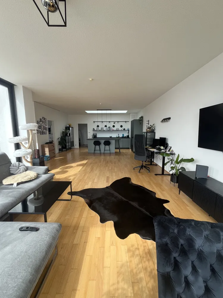2 Zimmer Wohnung mit 115 m² in Karlsruhe – Bild 4