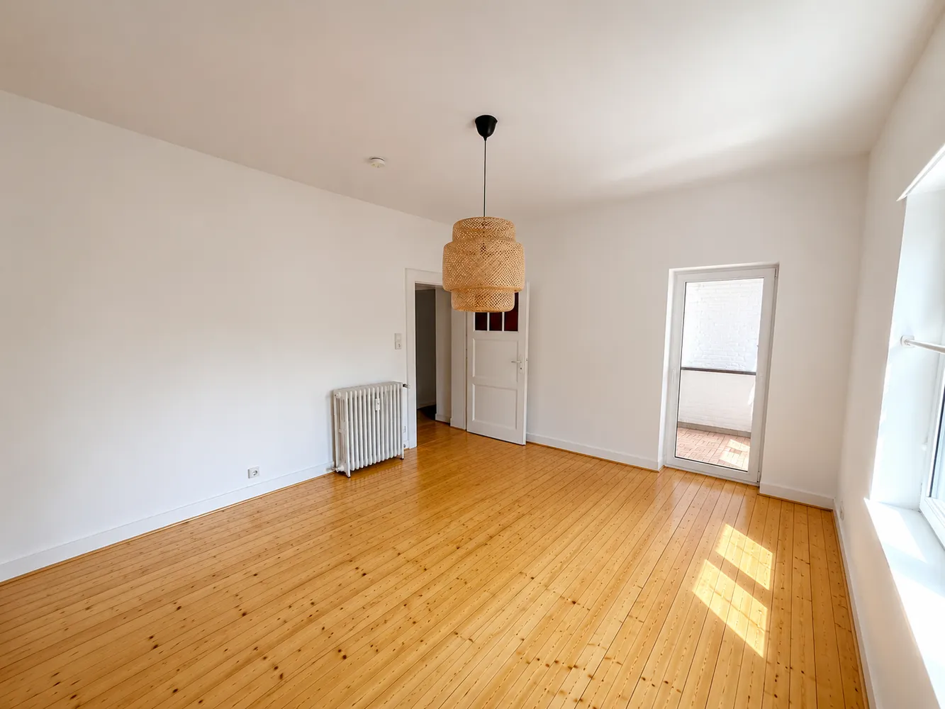4 Zimmer Wohnung mit 110 m² in Düsseldorf – Bild 3