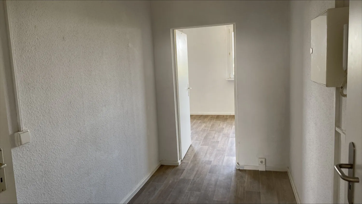 4 Zimmer Wohnung mit 70 m² in Halle (Saale) – Bild 6