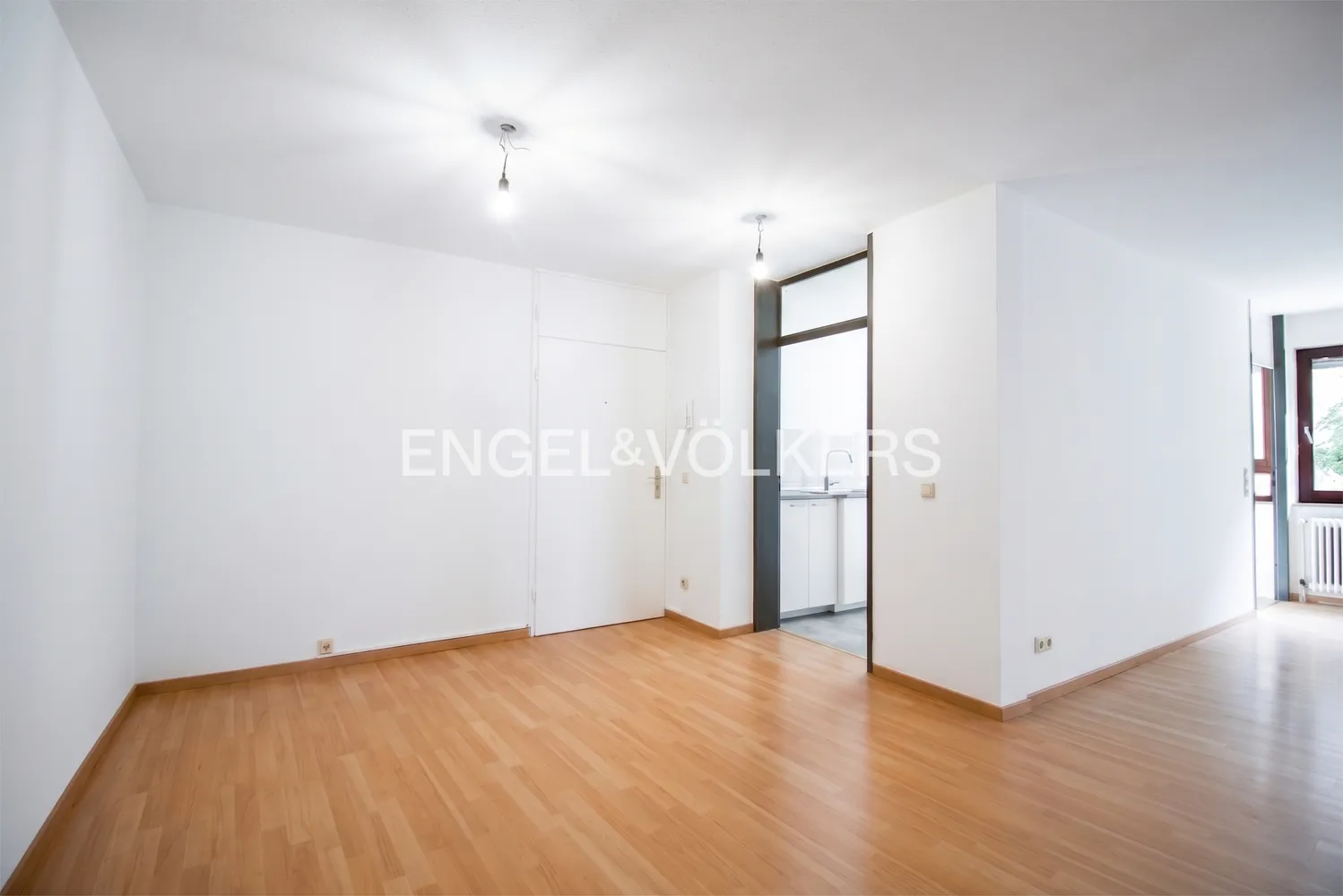 4 Zimmer Wohnung mit 111 m² in Regensburg – Bild 4