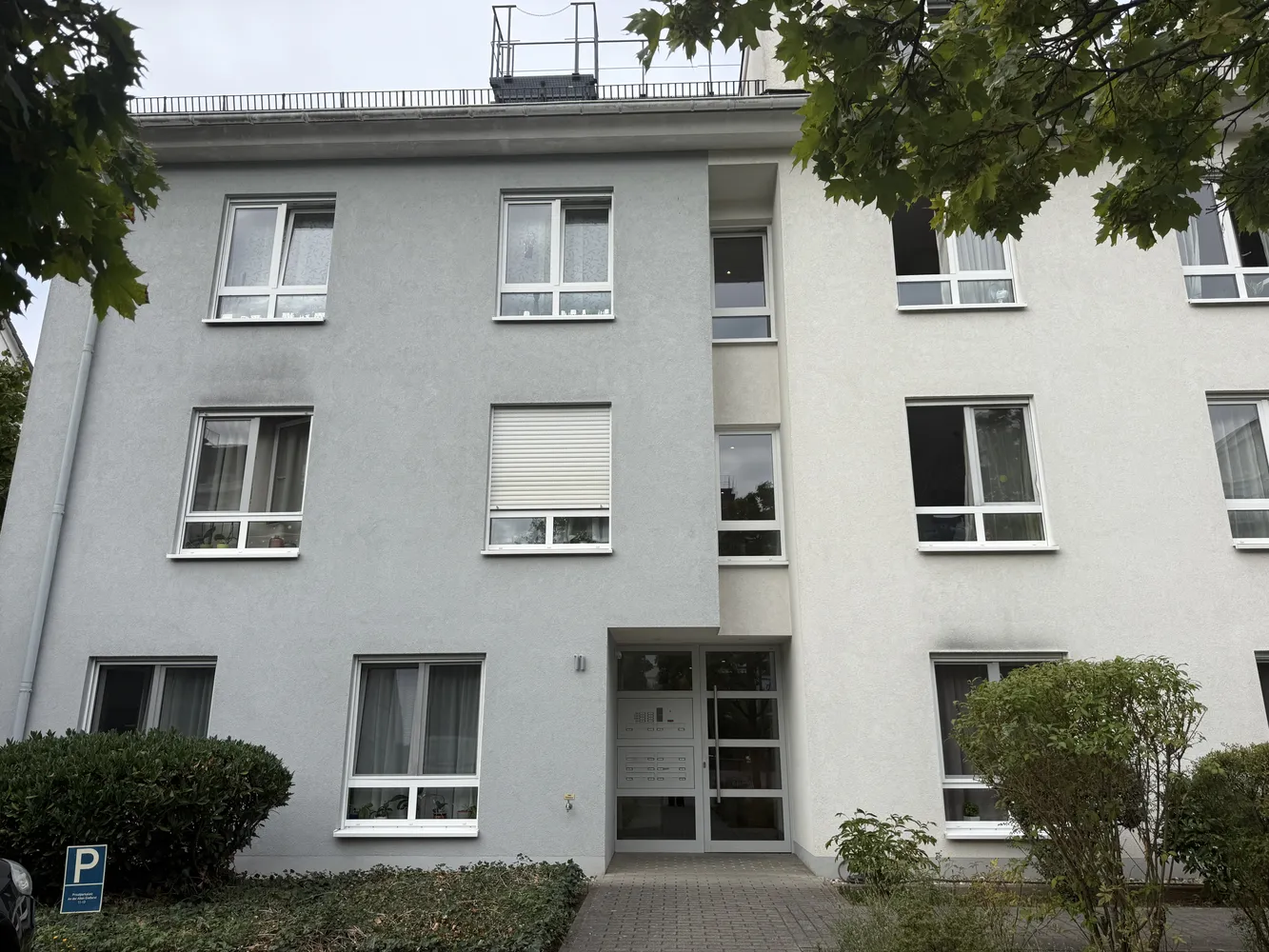 4 Zimmer Wohnung mit 108 m² in Frankfurt am Main – Bild 1