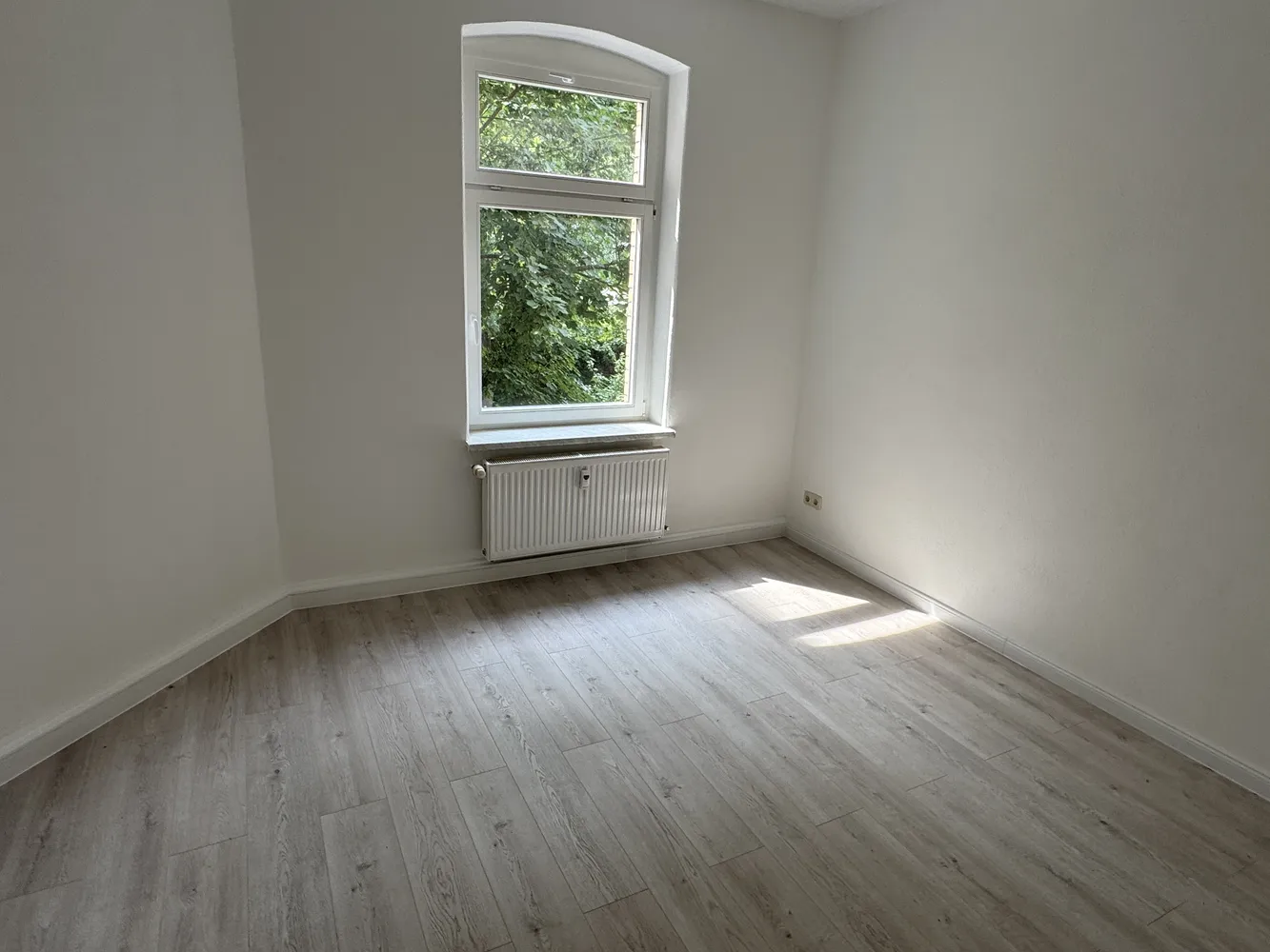 4 Zimmer Wohnung mit 80 m² in Halle (Saale) – Bild 7
