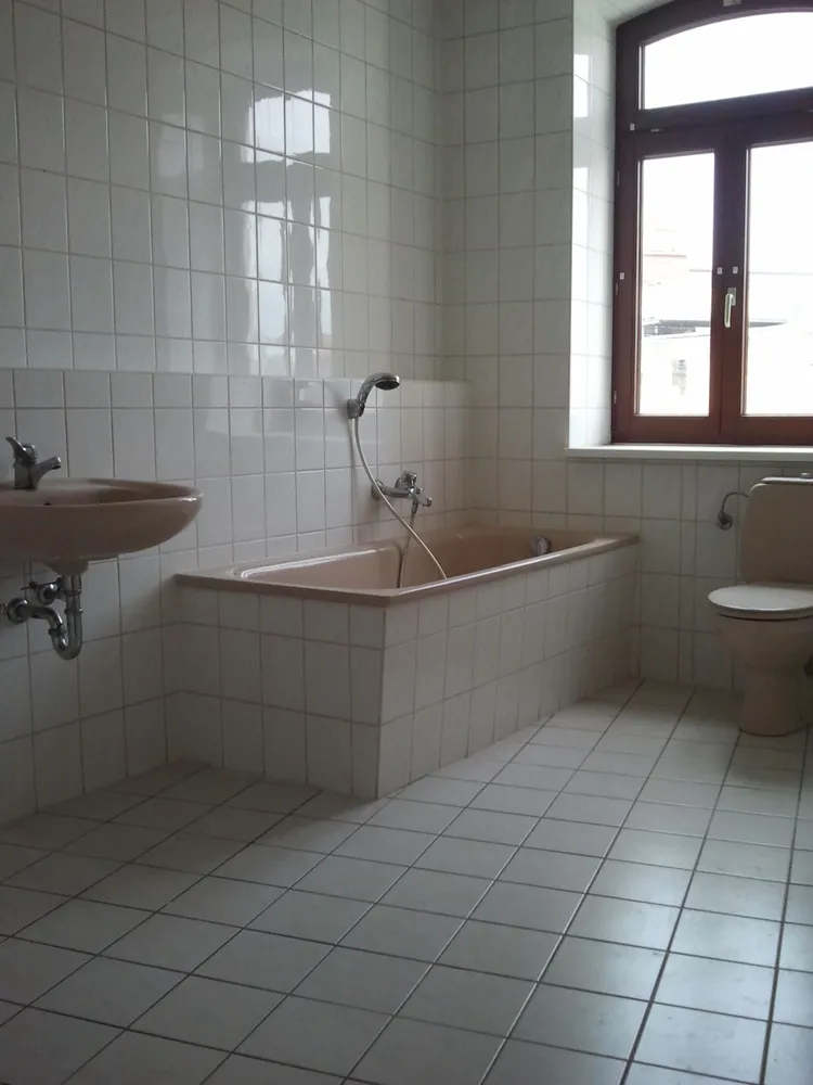 2 room apartment with 58 m² in Bitterfeld-Wolfen – Photo 2