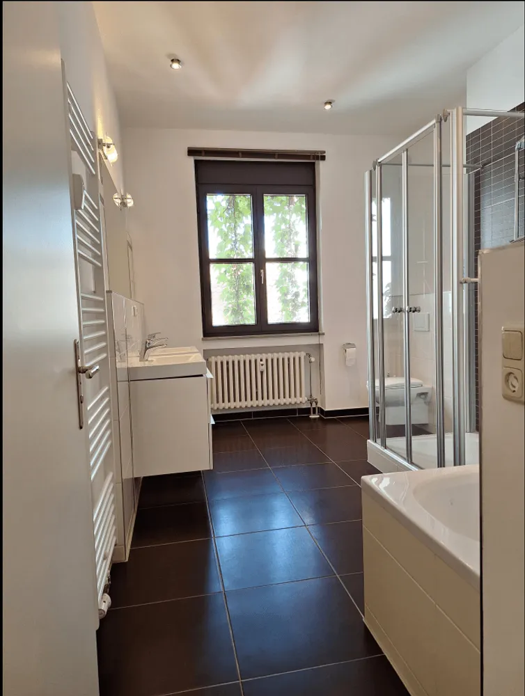 4 Zimmer Wohnung mit 135 m² in Augsburg – Bild 11