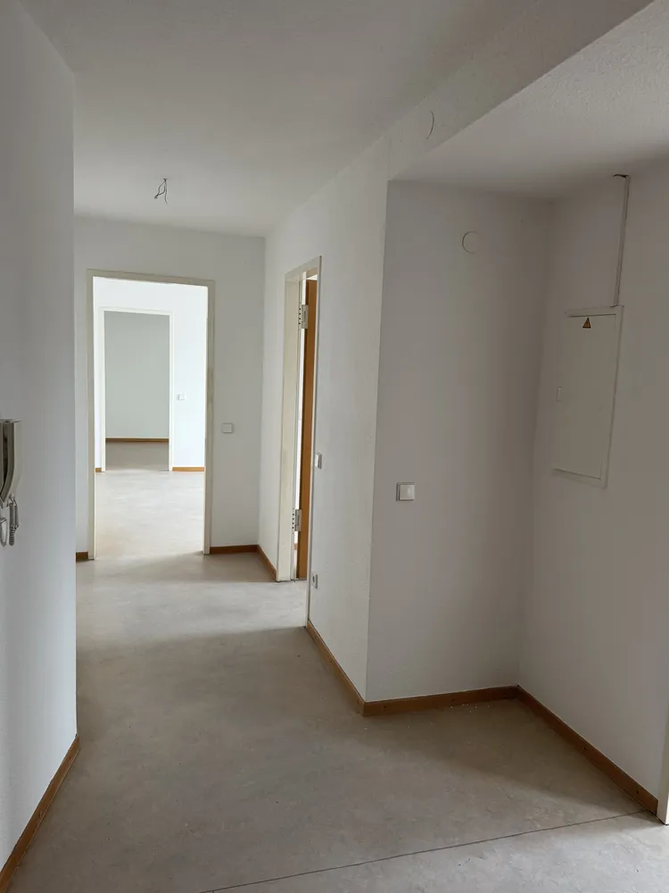 3 Zimmer Wohnung mit 80 m² in Berlin – Bild 2